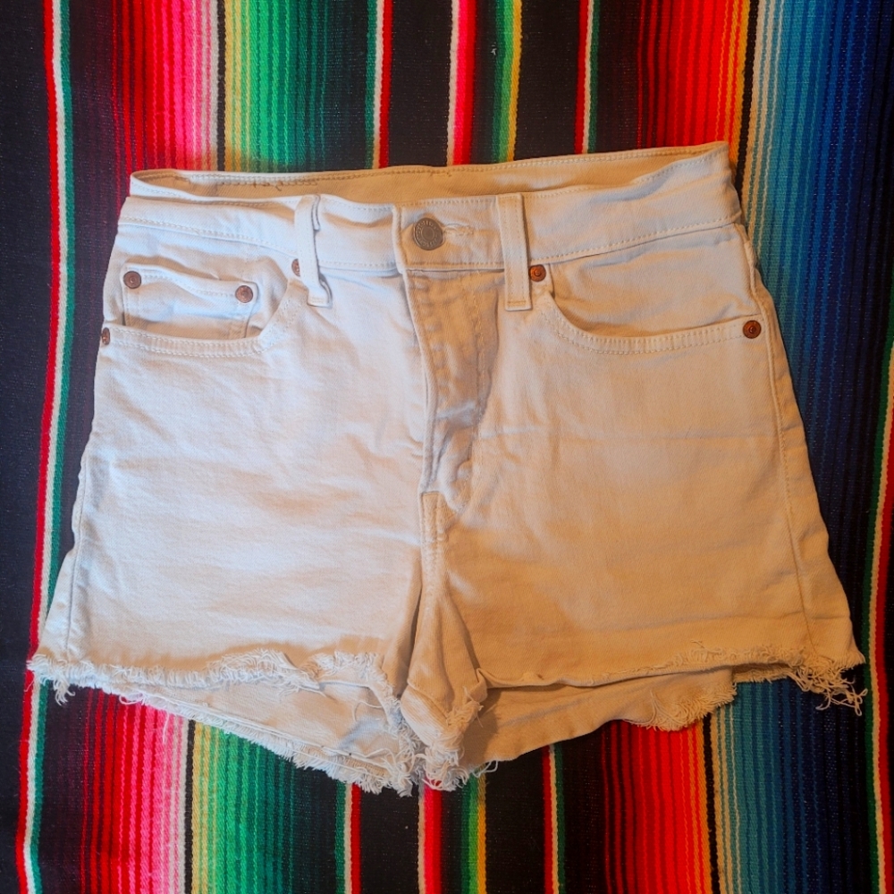 White Cut-off Levi Shorts
